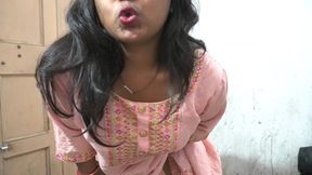 Fingaring in pusssy hot indian girl