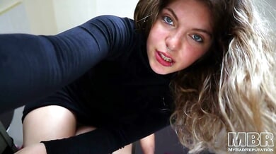 Argentinian beauty in skirt and heels takes creampie from behind
