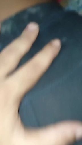 Hijabs gril make real love making affairs in Hotel   Clip 1