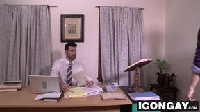 Mature hunk Billy Santoro riding big dicked Zack Grayson