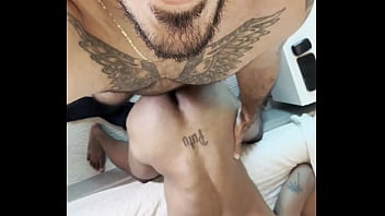 MINHA AMIGA APRESENTOU UM BOY GOSTOSO