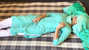 Indian Bhabhi Gets Naked in the Room and Gets Her Ass Jammed