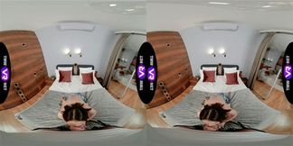 TmwVRnet Lilith Suck my dick to buy silence!