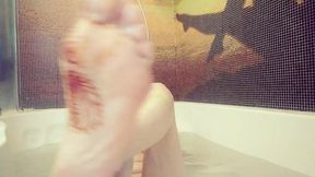 mature natural woman will open the door to her bathroom and you can enjoy taking the bathroom with her you will see wet hairy pussy beautiful legs and gorgeous body ginnagg