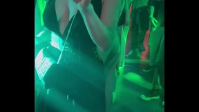 5 &egrave_me jour &agrave_ Ibiza Plus tard dans la soir&eacute_e Swag club