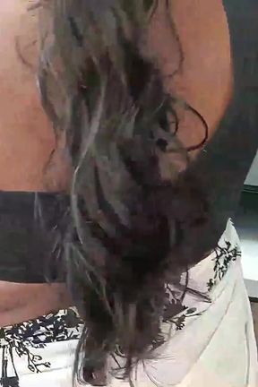 Wife Gets Peak Orgasm Flowing From Pussy - 1