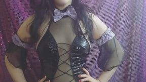 Funny faces in lingerie