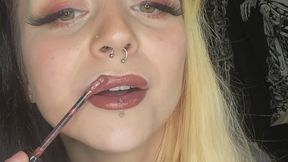 My lipgloss be popping