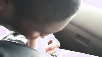 Amateur Black Guy Gets Sucked Off in Car Hookup