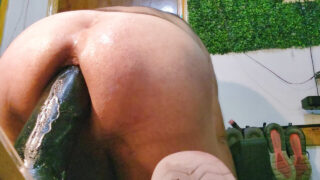 Gay grasani cu forme voluptuoase futuți în cur