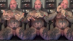 update #114 (september 21, 2022) naked cigar talks 8!just answering more of your questions naked while smoking a cigar! i ho...