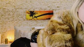 Burps & farts in fur