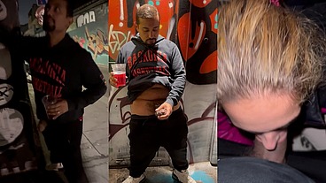 Joykarenoff - Public Hardcore – My Husband & I Fuck in a Dark Alley 🔥