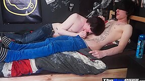Hot Rocker Twink Fucks With His Big Cock