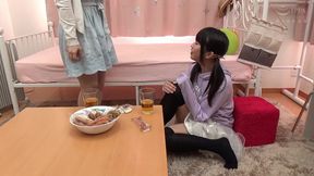 Beautiful woman seriously tries to seduce another beautiful woman! Amateur lesbian pickup (2)
