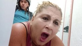 the saleswoman in the bathroom