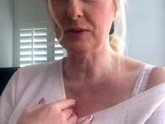 Big boobs milf masturbates with her dildo