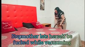 Stepbrother catches his big-ass stepsister vacuuming the house and invites her to fuck.