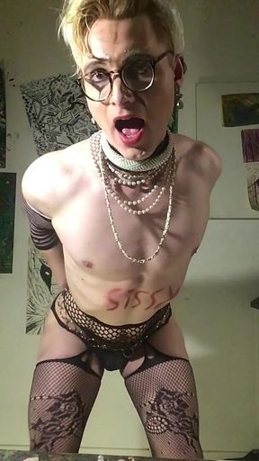 Girly Sissy Bitch! Jes Brinch Is a Weak Loser!