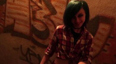 2007 emo babe moans getting facially outside her school