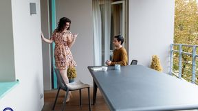 ”Friend's sexy mom welcomes me after hard night”