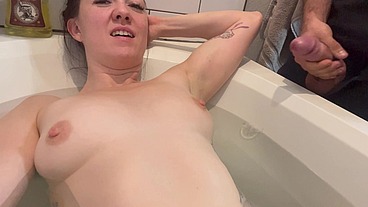 DICKFLASH SHOWER ADVENTURE PART 2 New roommate forgot to close the bathroom door