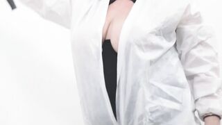 Fat older nympho sucking off penis