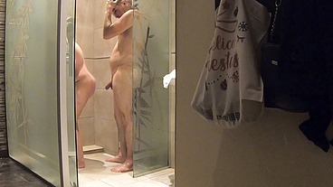Me Folle en la Ducha una MAdura Uruguaya