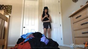 MAFIA GIRL STUCK IN A PILE OF CLOTHES - MP4