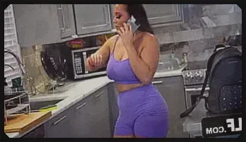 Busty Carmela Clutch Dominates in Steamy MILF Scene