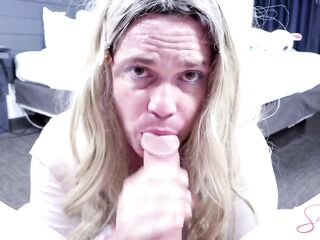 The 1st Thing This guy Does After Work