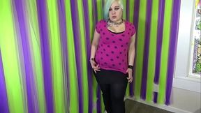 Craigslist Domme Makes You Her Bitch femdom - Kyra Hellfire