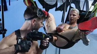 Hung muscular power top barebacks and breeds smooth bottom in dungeon