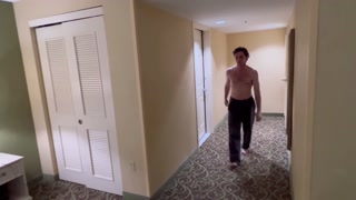 Hot Curvy Milf Danni Jones Gives Her Horny Masseuse A Foot Job