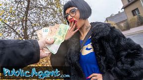 French babe Candy Scott's wet cunt filled by a big dick