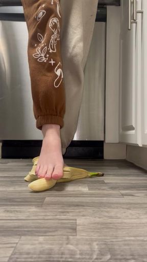 Dirty Banana Feet🍌🦶🏼