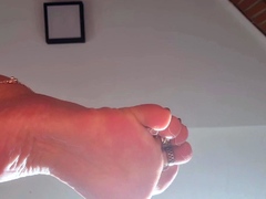 Linsey Dawn solo foot fetish