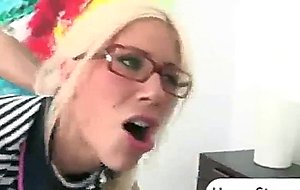 Sexy vanessa cage caught by her stepmom fucking her bf
