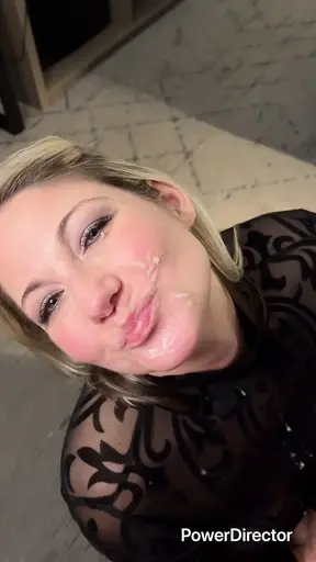 Sneaky hot MILF cheats on hubby with deepthroat blowjob