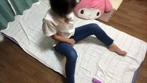 「あっ、おもちゃ気持ちいい…」お気に入りのおもちゃでオナニーする可愛い女子◯生。