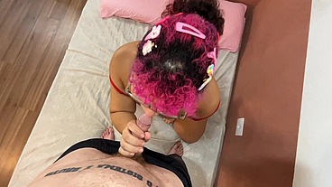 A safadinha da Sofie Lollipop me mamou até eu gozar na boca dela