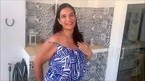 video integrale min je porte une robe sans sous-vetements...