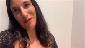 video integrale min je porte une robe sans sous-vetements...