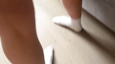 The courier paid off with sex with a client (with a plot by Linamigurtt)