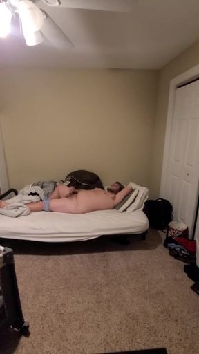 Chubby daddy dumps after a rock-hard day's work!