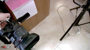 French Amateur Tania Berry - Deep Throat Blowjob &amp; Hard Fucking on Sofa