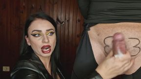 Clogged trunk - Huge Cumshot