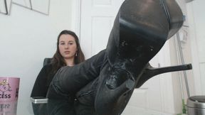 Lick My Boots loser (MOV)