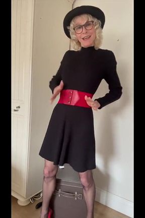 Sexy in Lacy Hotpants