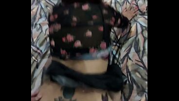 Uso ropa donde se me vean las tetas y las nalgas para que me cojan